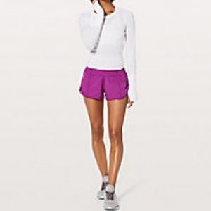 Lululemon Hotty Hot Short II *2.5"